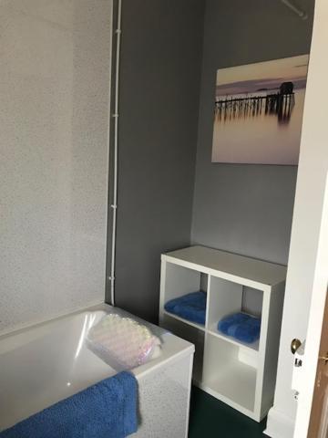 The Bustard Apartment Солсбъри Екстериор снимка